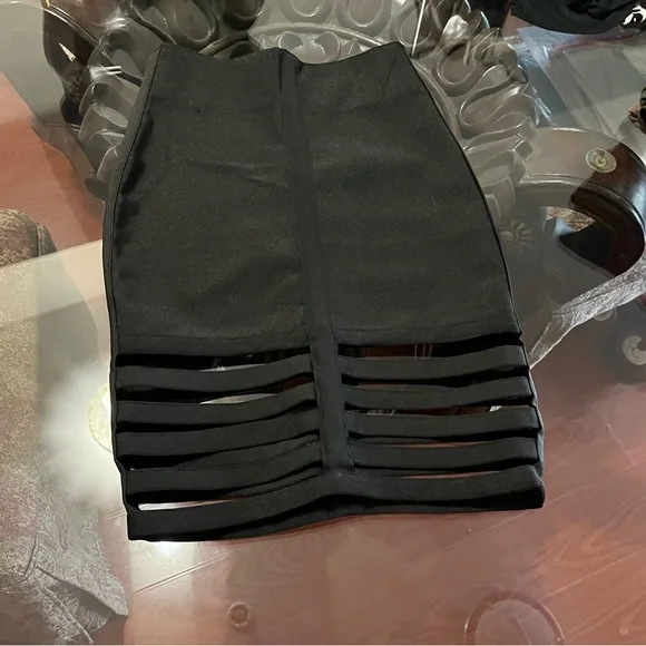 💎2 piece Skirt and Top💎 - Picture 6 of 7